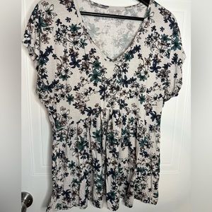 Floral Torrid top
